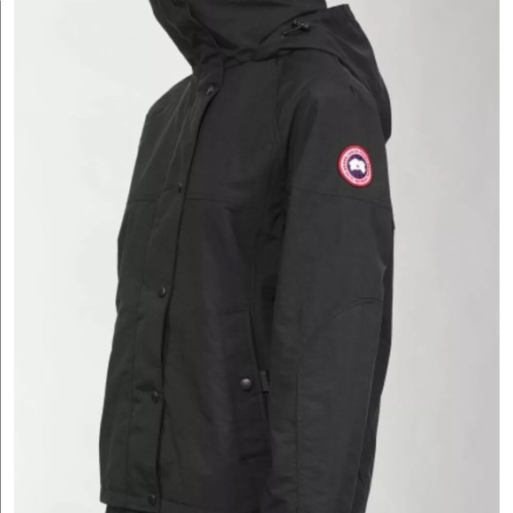 Canada Goose Jackets & Coats Canada Goose Hooded Chinook Jacket